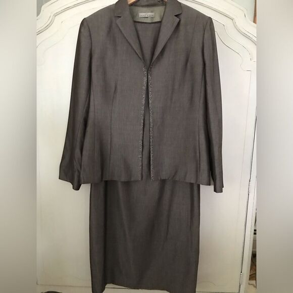 Anne Klein Dresses & Skirts - Anne Klein Executive Collection 2 Piece Lined Jacket and Sheath Dress Size 10